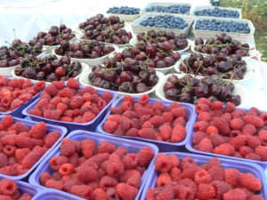 market berries